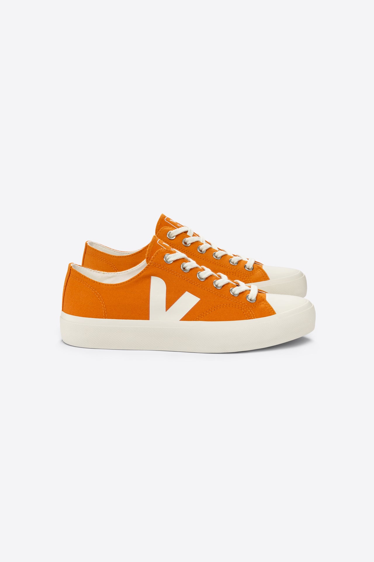 Zapatilla Veja Wata II Low Pumpkin Pierre